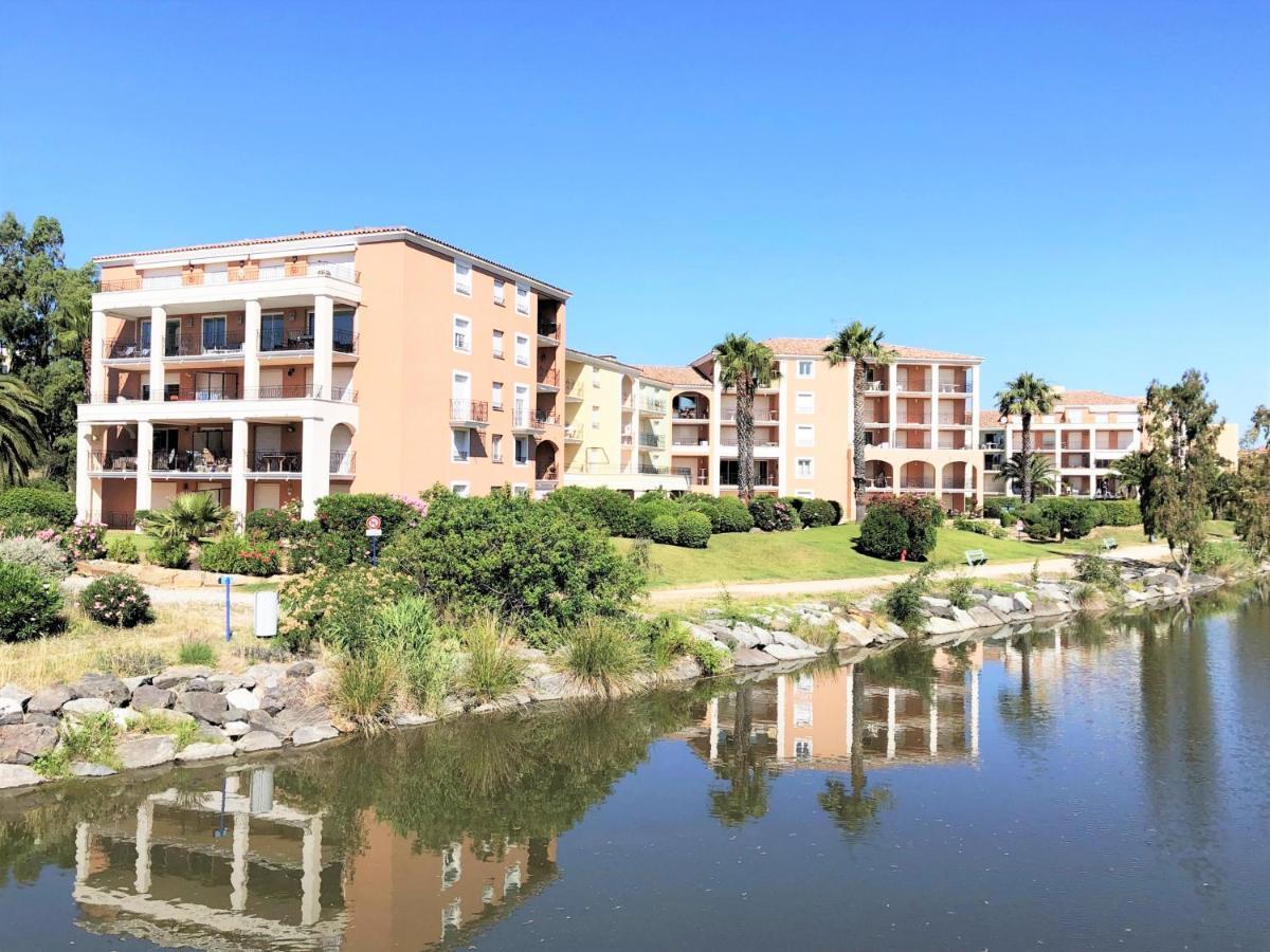Port Marine Apartment Sainte-Maxime Exterior photo